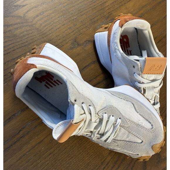 New Balance Classics 327 Women’s Sea Salt/ Rust Oxide Shoes Size 8 pre owned - Picture 2 of 11